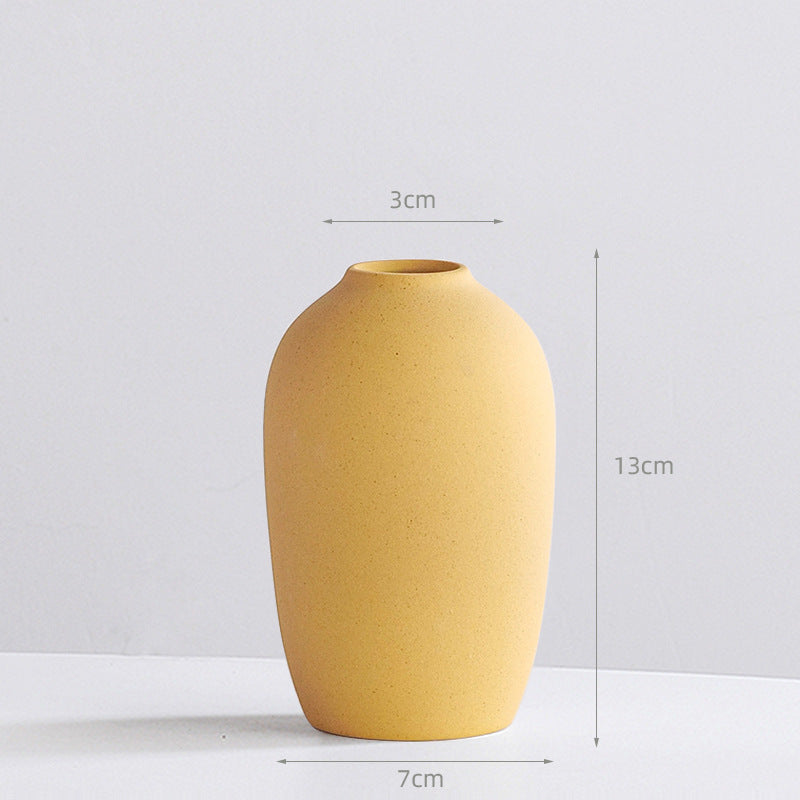 Vase nordique pour fleurs séchées