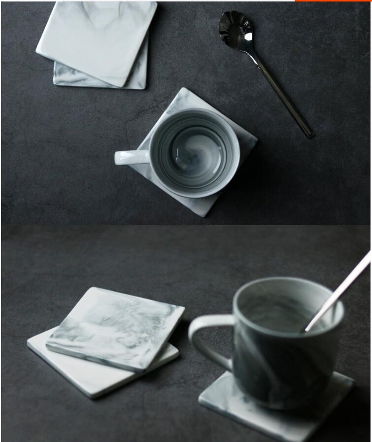 Sous-verres en céramique motif marbre
