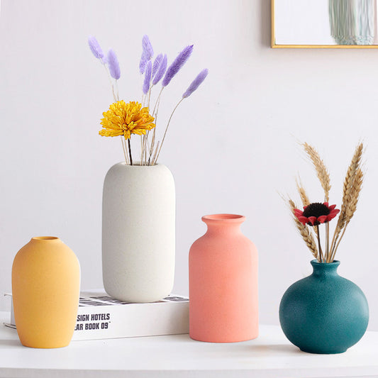 Vase nordique pour fleurs séchées