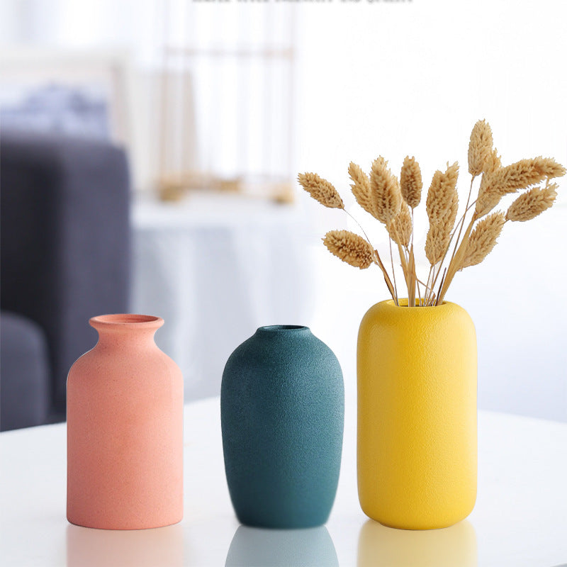 Vase nordique pour fleurs séchées