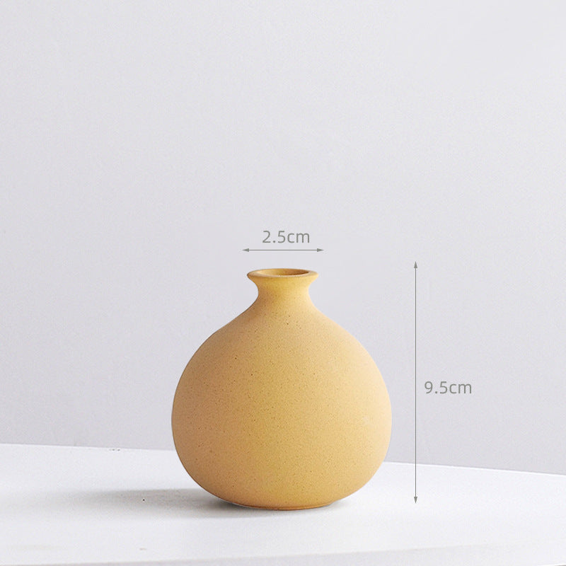 Vase nordique pour fleurs séchées