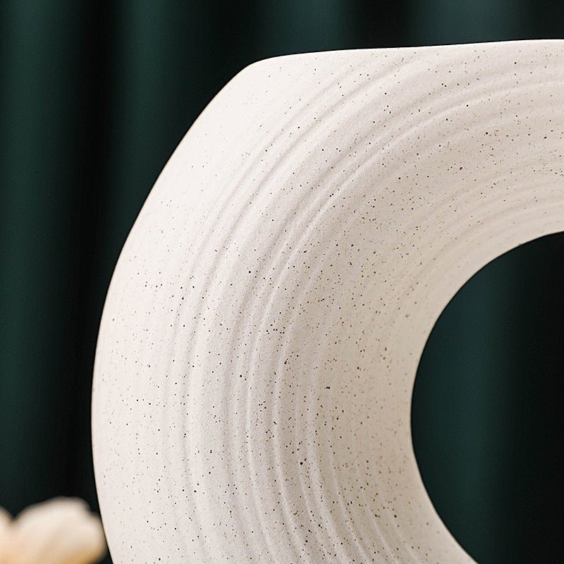 Vase céramique sculptural