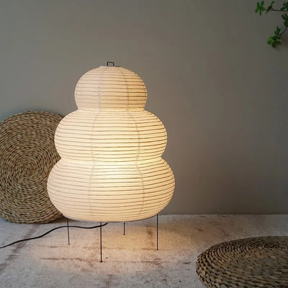 Lampe de table en papier