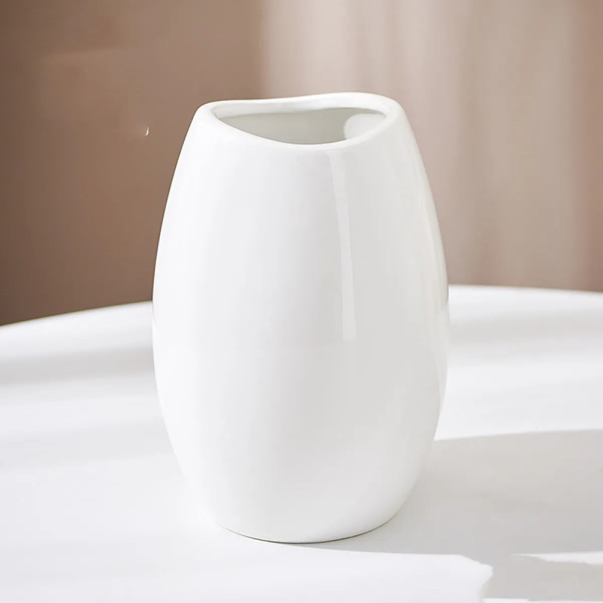 Vase céramique à relief
